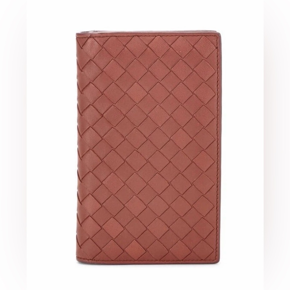 PRE LOVED Bottega Veneta Intrecciato Compact Wallet